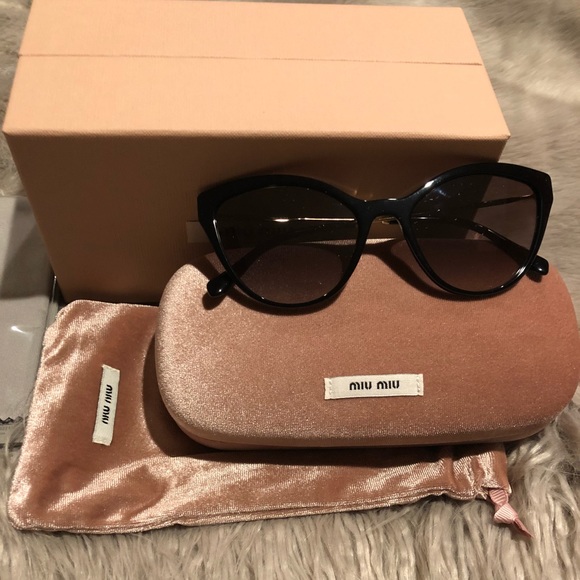 NEW, AUTHENTIC MIU MIU By Prada Core Collection - Picture 6 of 8